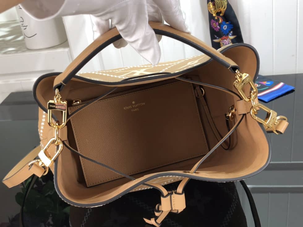 L0vis Vvtt0n NeoNoe MM Brown M46023 Replica Bucket Bag