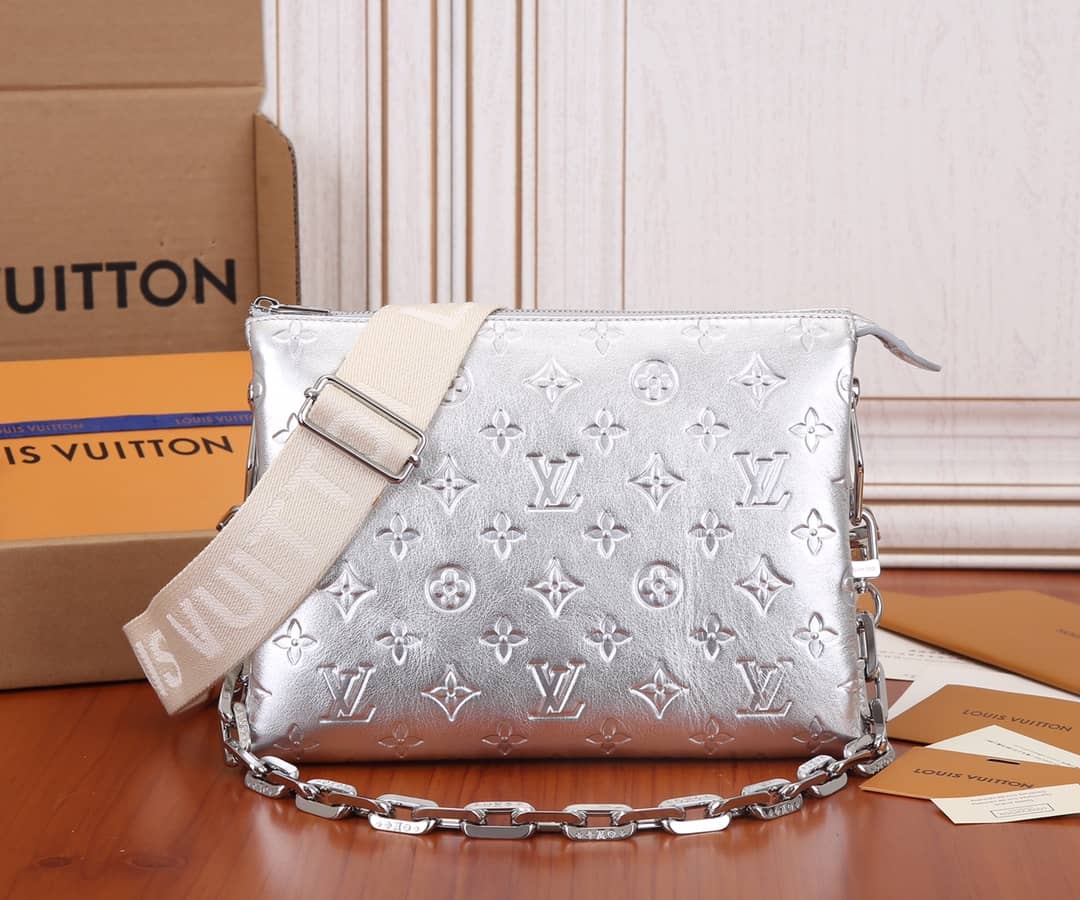 L0vis Vvtt0n Coussin PM Monogram Embossed Replica Crossbody Bag Silver M57790
