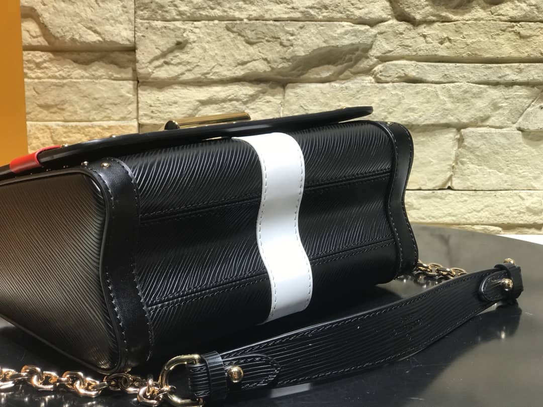 L0vis Vvtt0n Twist MM Bag Black M50296 Replica