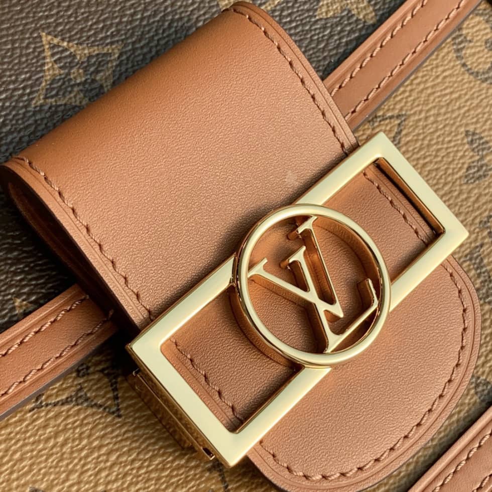 L0vis Vvtt0n Monogram Reverse Mini Dauphine M44580 Replica Crossbody Bag