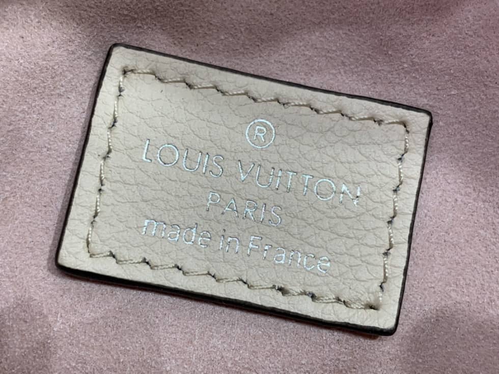 L0vis Vvtt0n Why Knot MM Mahina Cream M20700 Replica Hobo
