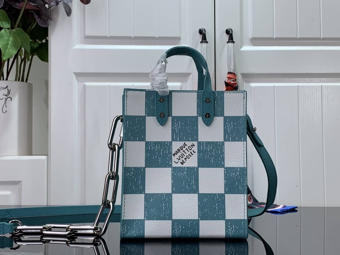 L0vis Vvtt0n Sac Plat Cowhide Leather  XS Bag Replica N60479