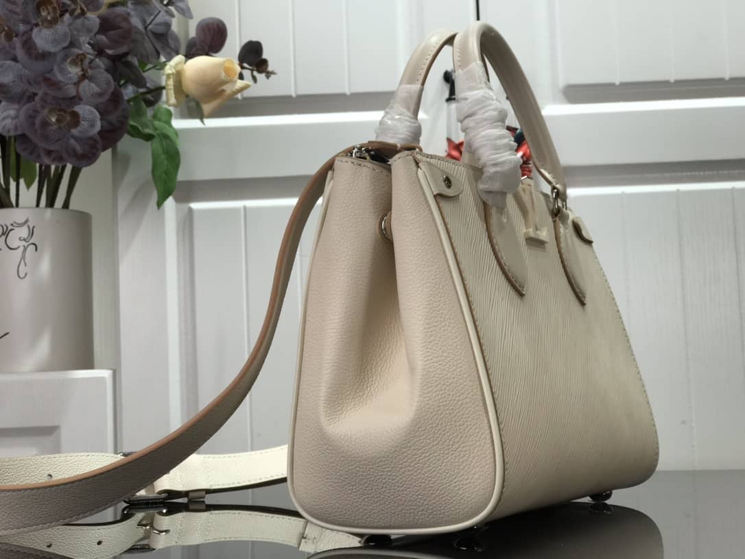 L0vis Vvtt0n Grenelle PM Tote Replica Apricot M57681