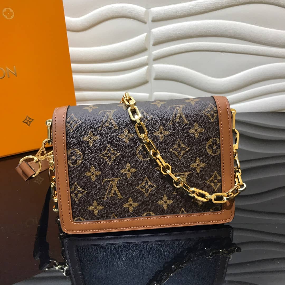 L0vis Vvtt0n Reverse Monogram Dauphine MM M45958 Shoulder Bag Replica