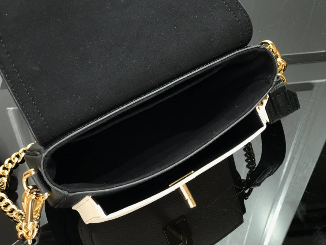 L0vis Vvtt0n Lockme Chain PM Replica Handbag Black M57073