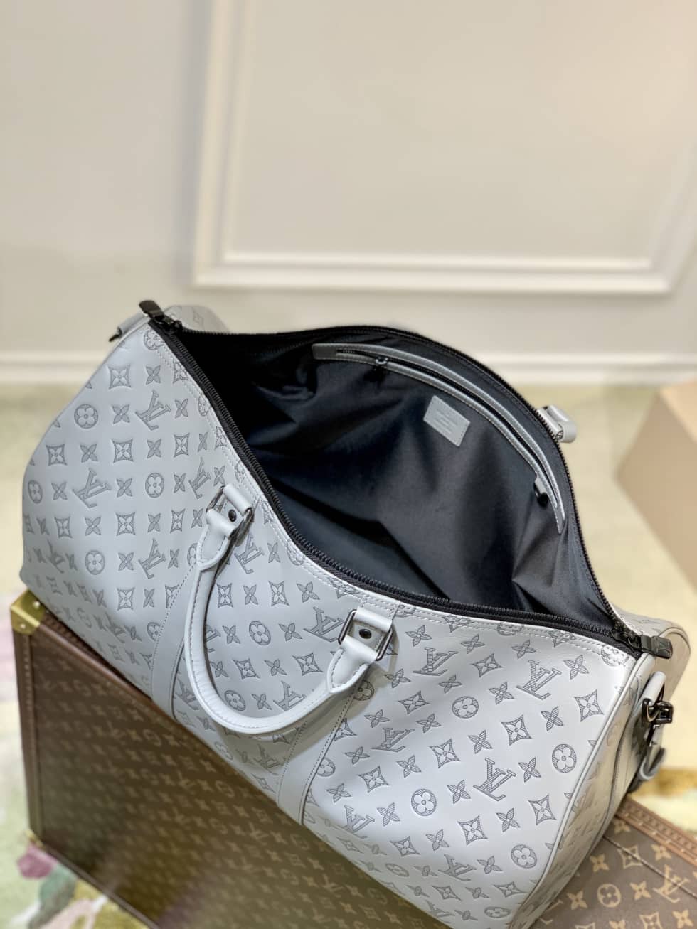 LV Duffle Bag Replica Unisex Keepall 50B Anthracite Monogram Gray M46117