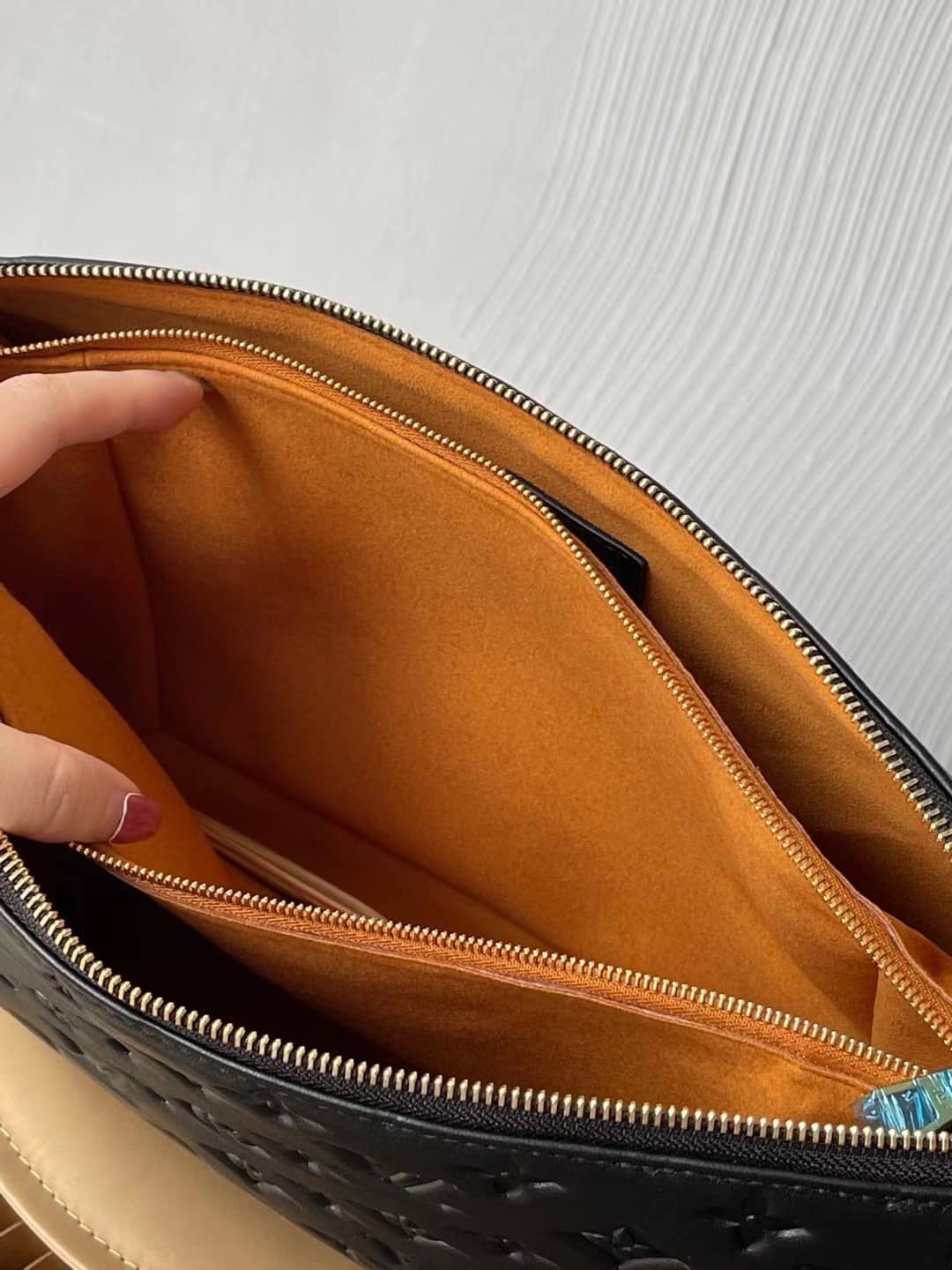 L0vis Vvtt0n Coussin MM 2way M57783 Replica Shoulder Bag