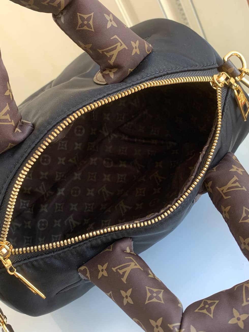 L0vis Vvtt0n Replica Bags Speedy Bandouliere 25 M59008