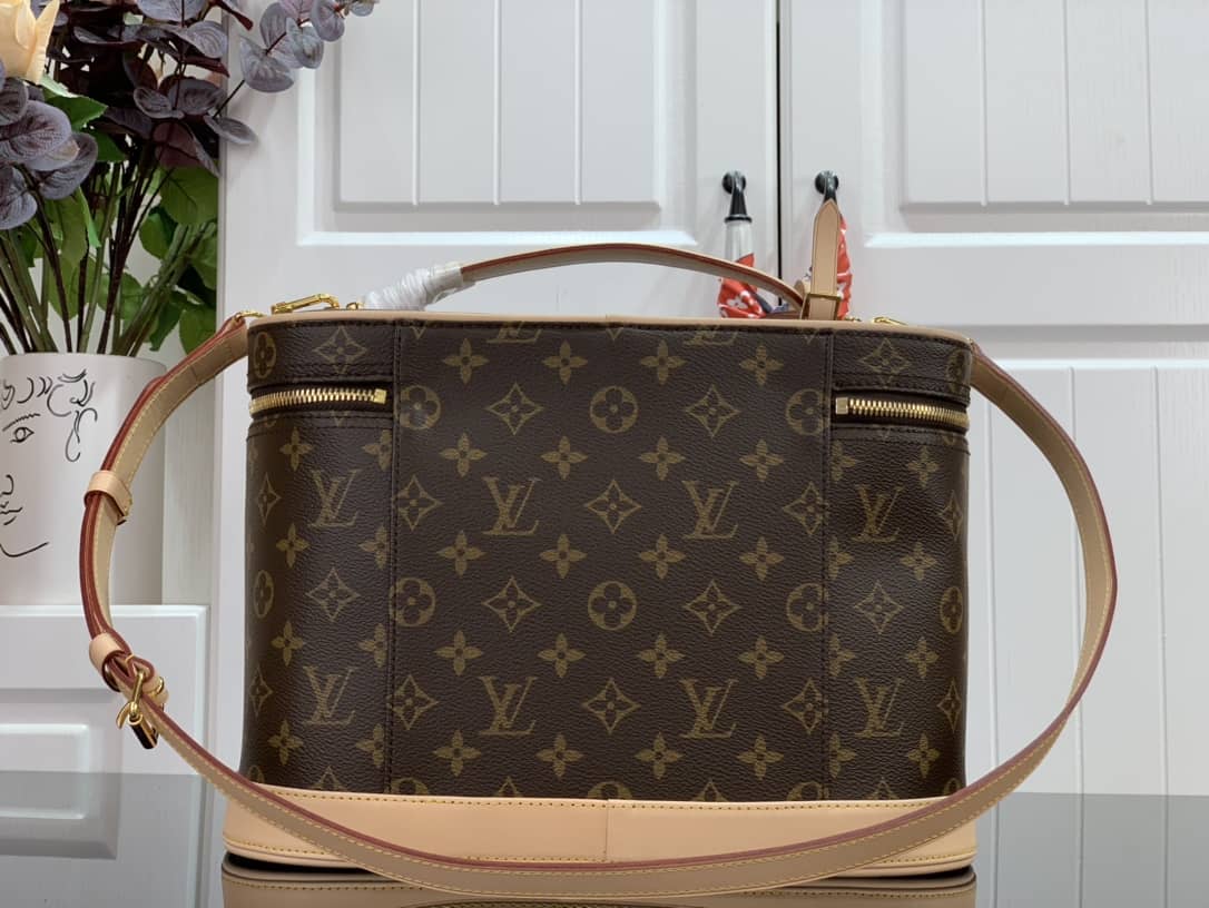 L0vis Vvtt0n Beauty Case Large Monogram Canvas Leather Travel Bag Replica M47280