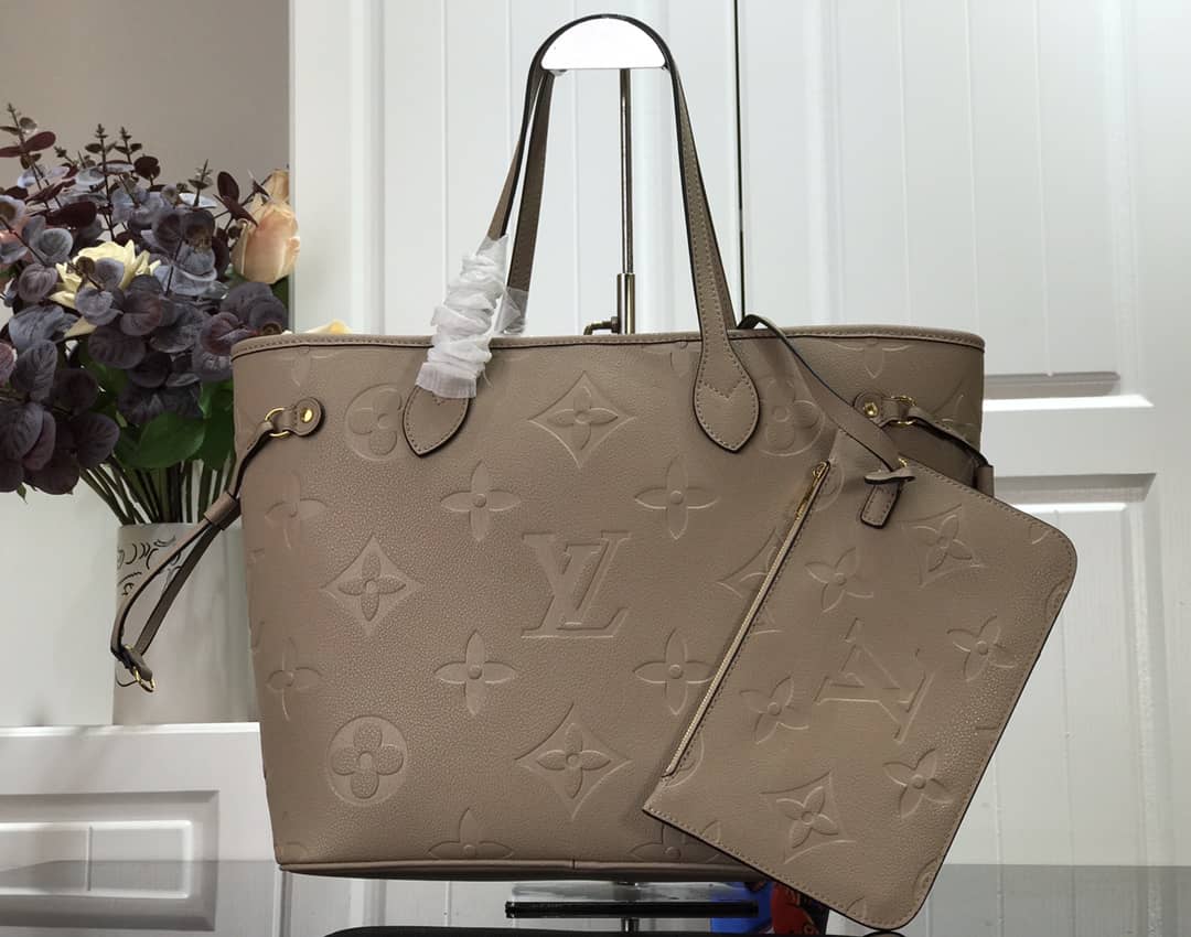 L0vis Vvtt0n Neverfull MM Monogram Empreinte Tourterelle Bag Replica Gray M45686