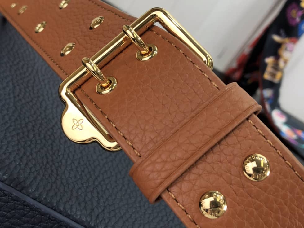 L0vis Vvtt0n Capucines BB M58578 Replica Shoulder Bag