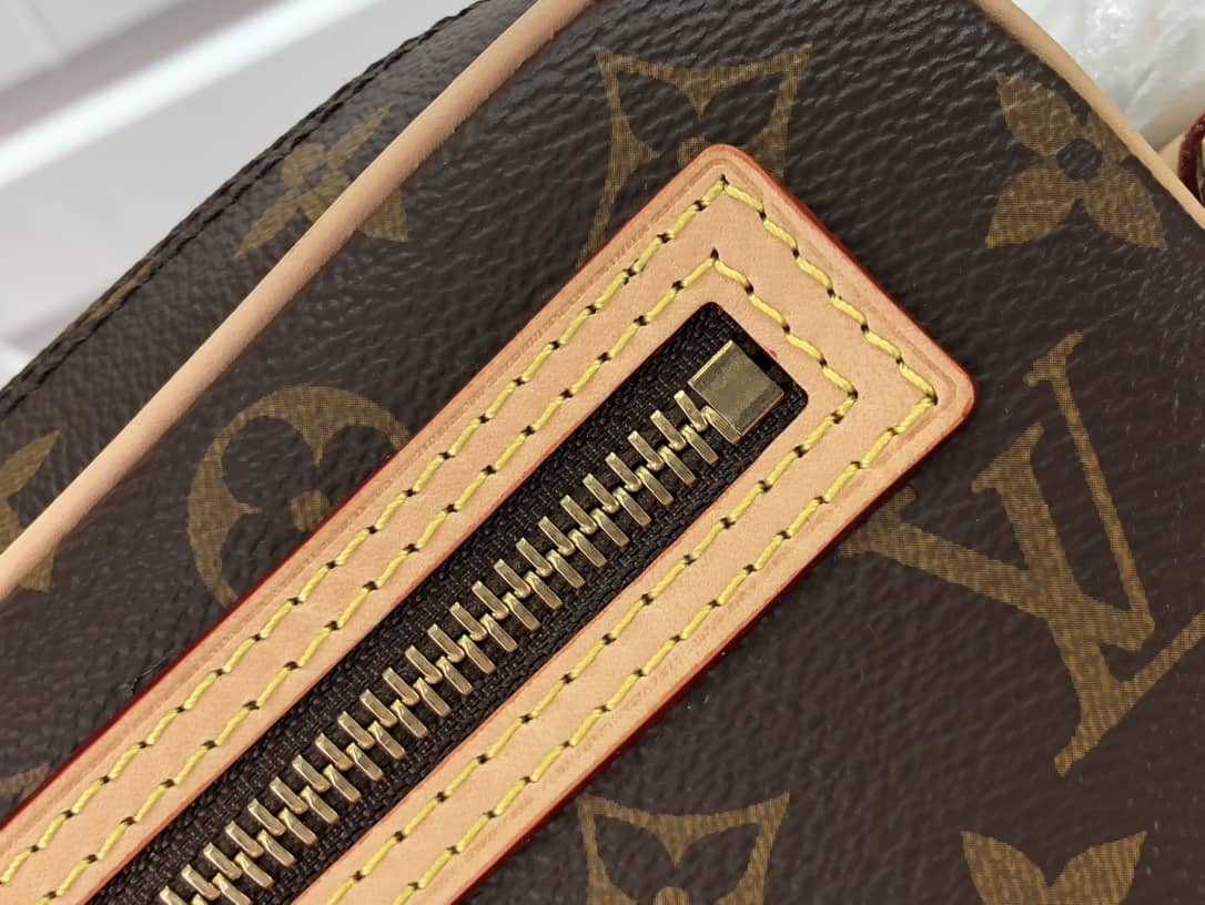 L0vis Vvtt0n Pochette Cite Monogram Replica  Shoulder Bag M51183