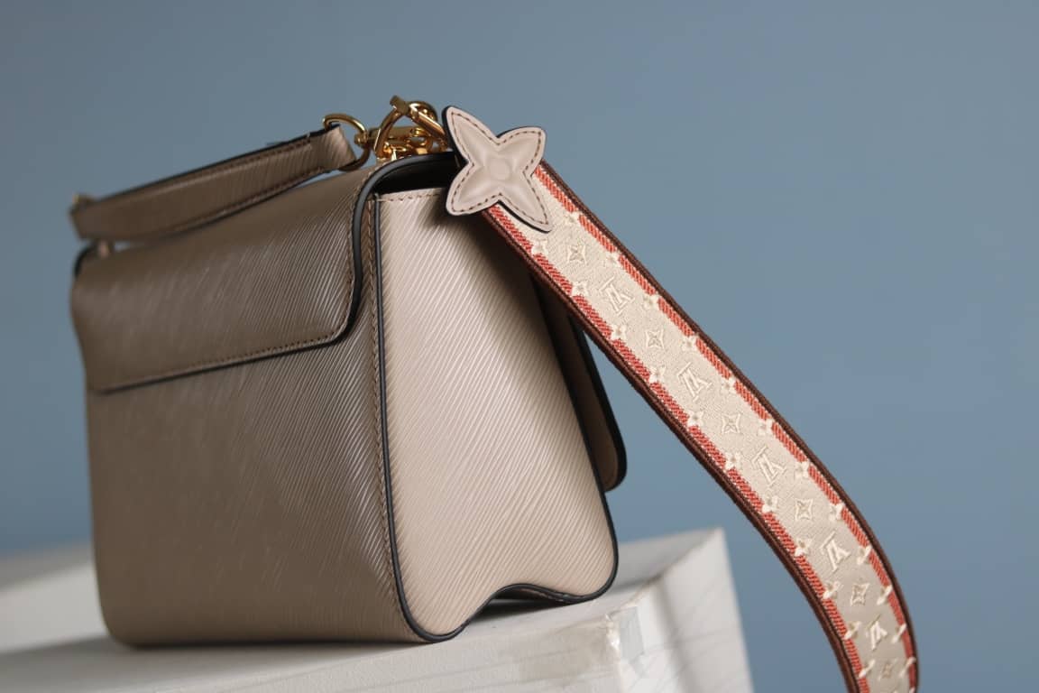 L0vis Vvtt0n Textured Epi Leather Twist Series Bag Gray