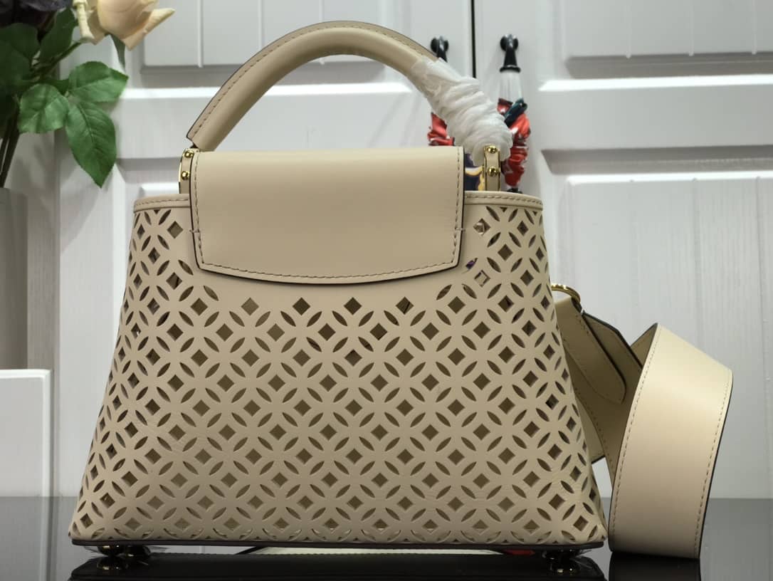 L0vis Vvtt0n Capucines BB Cutout Leather Bag Replica Beige M57228
