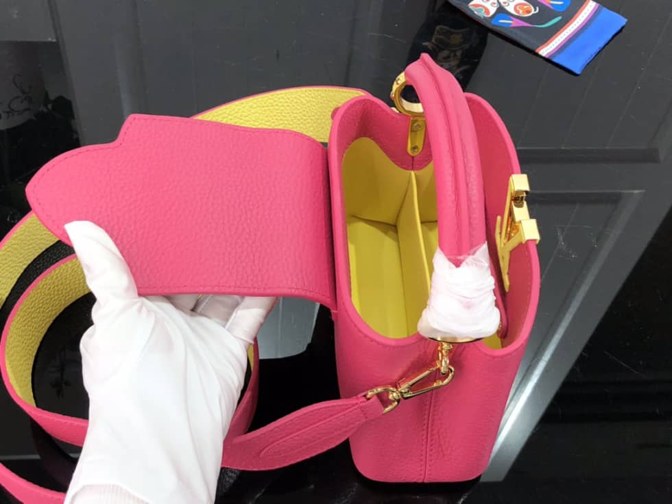 L0vis Vvtt0n Capucines Mini M59440 Replica Shoulder Bag
