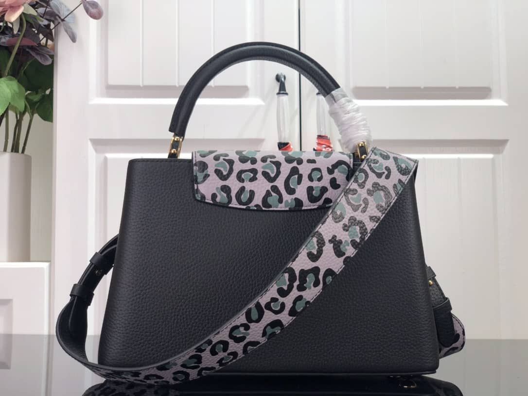 L0vis Vvtt0n Capucines MM Black Replica Bag M57361
