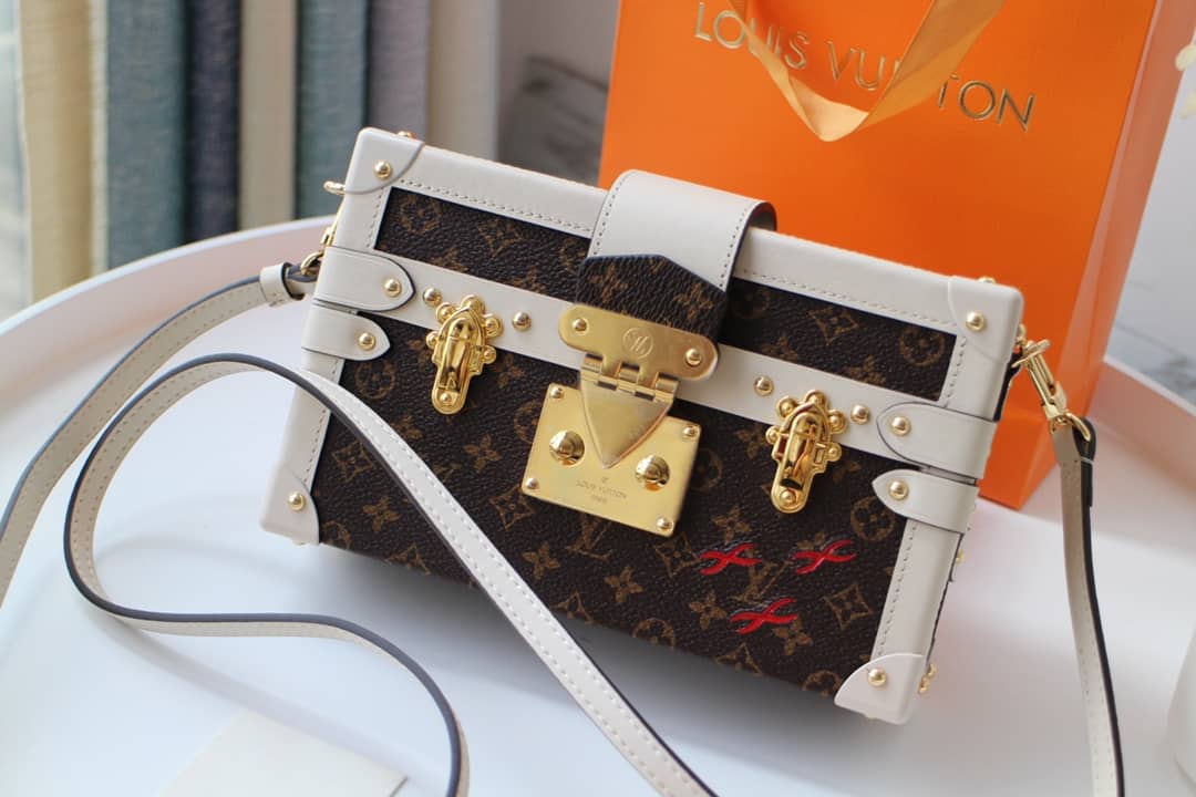 L0vis Vvtt0n Petite Malle Monogram Canvas Replica Bag White M40273