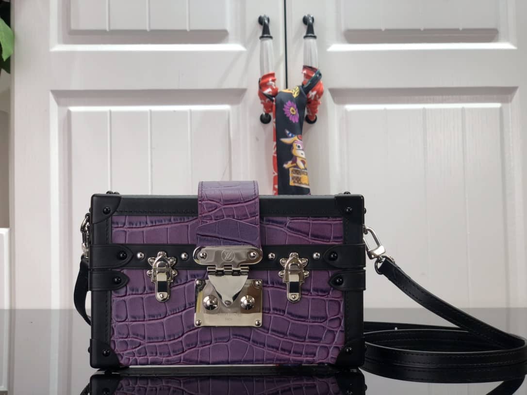 L0vis Vvtt0n Petite Malle Brilliant Alligator Leather Replica Handbag Purple N93817