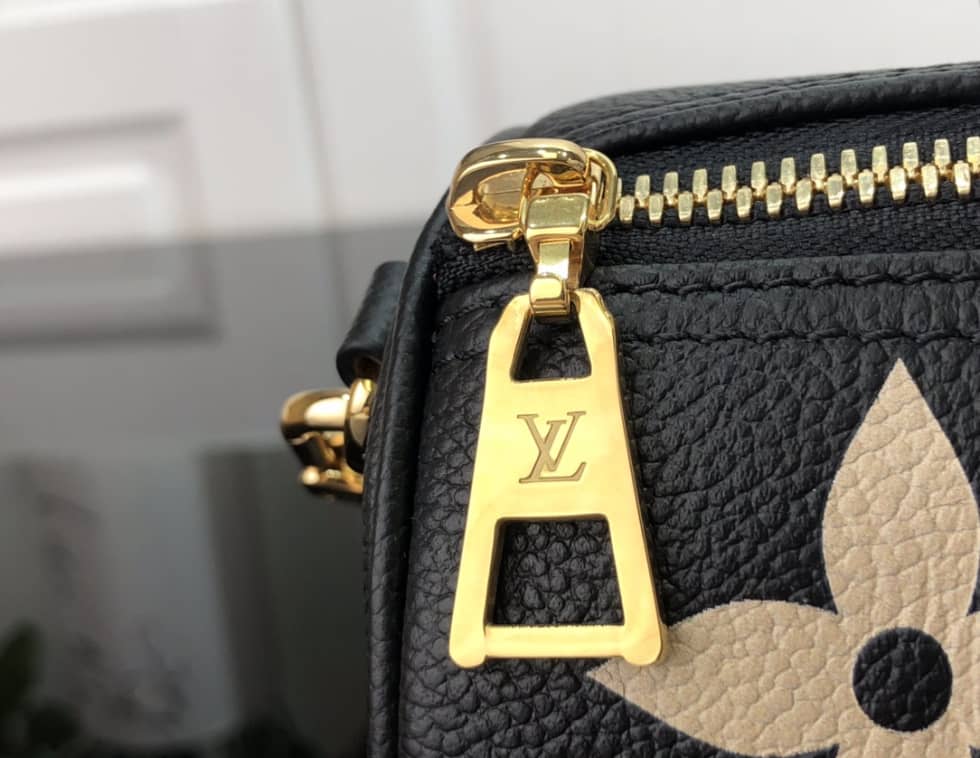 L0vis Vvtt0n Papillon BB Bicolour Monogram Empreinte Leather M46031 Replica Shoulder Bag