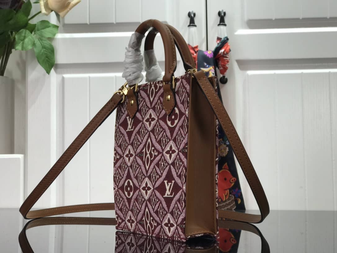 L0vis Vvtt0n Monogram Petit Sac Plat 2Way Replica Shoulder Bag Red M69442