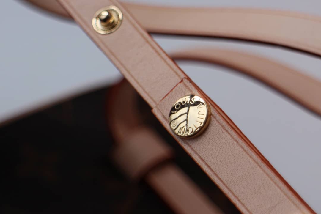 LV Bum Bag Dupe Monogram Pochette Florentine M51855(ColaReps)