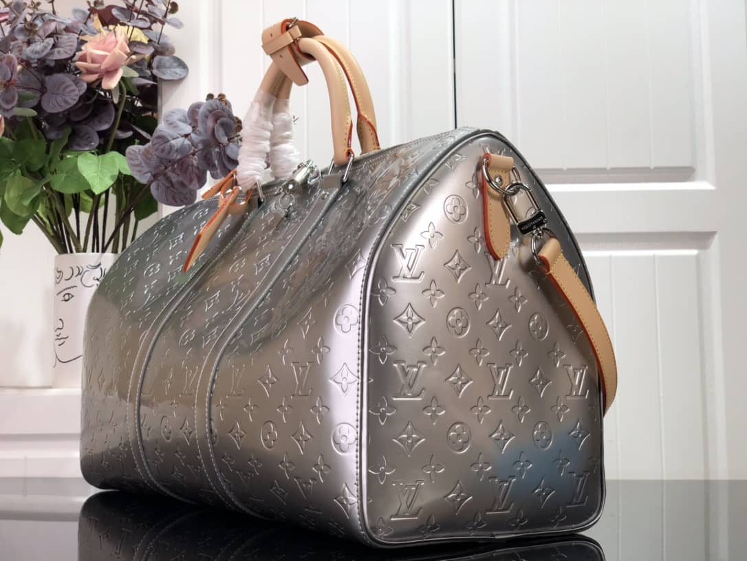 L0vis Vvtt0n Keepall Patent Leather Replica Travel Bag M40569