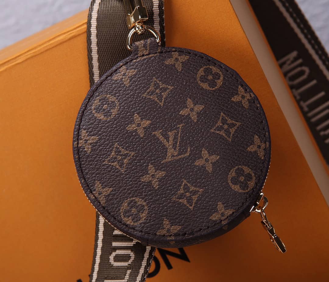 L0vis Vvtt0n Multi Pochette Accessoires Replica Crossbody Bag M44840