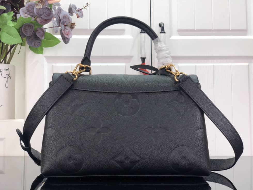 L0vis Vvtt0n Monogram Empreinte Madeleine MM M45976 Replica Shoulder Bag