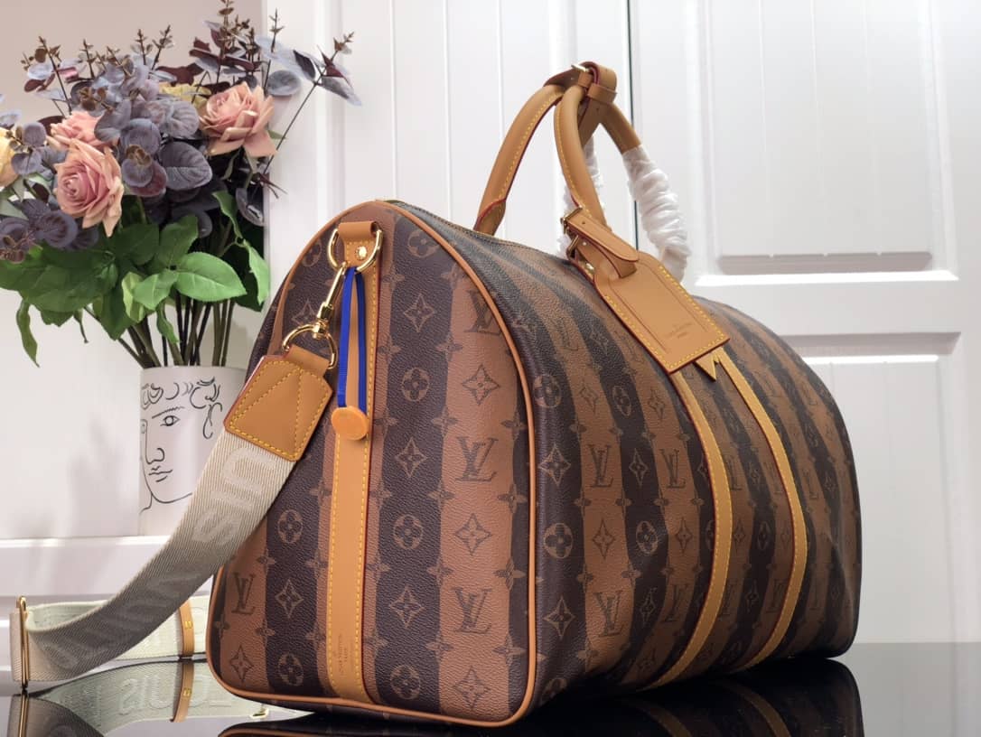 L0vis Vvtt0n Keepall Bandouliere x Nigo Monogram Stripes Replica M40567