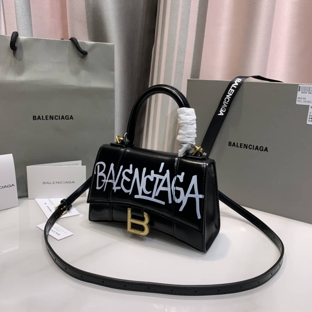 Ba1en*iaga Hourglass Leather Top Handle Replica Bag