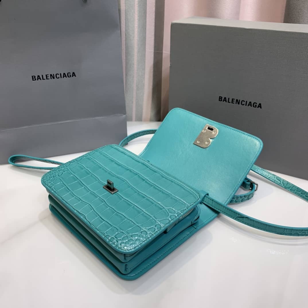 Ba1en*iaga Crocodile Embossed Box Replica Shoulder Bag
