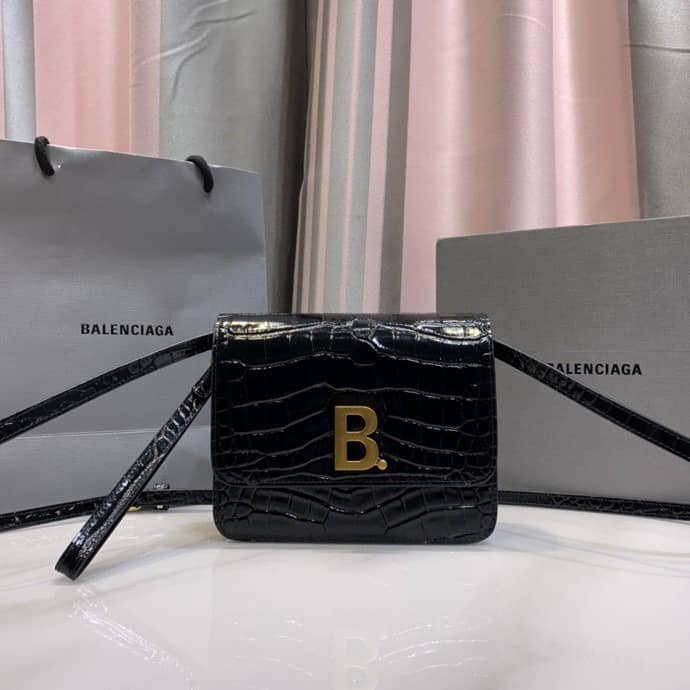 Ba1en*iaga Crocodile Embossed Box Replica Shoulder Bag