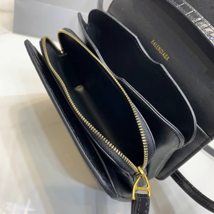 Ba1en*iaga Crocodile Embossed Box Replica Shoulder Bag