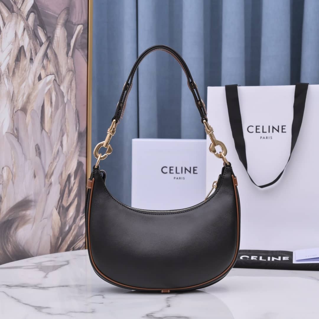 Ce1i*e Ava Calfskin Hobo Replica Bag