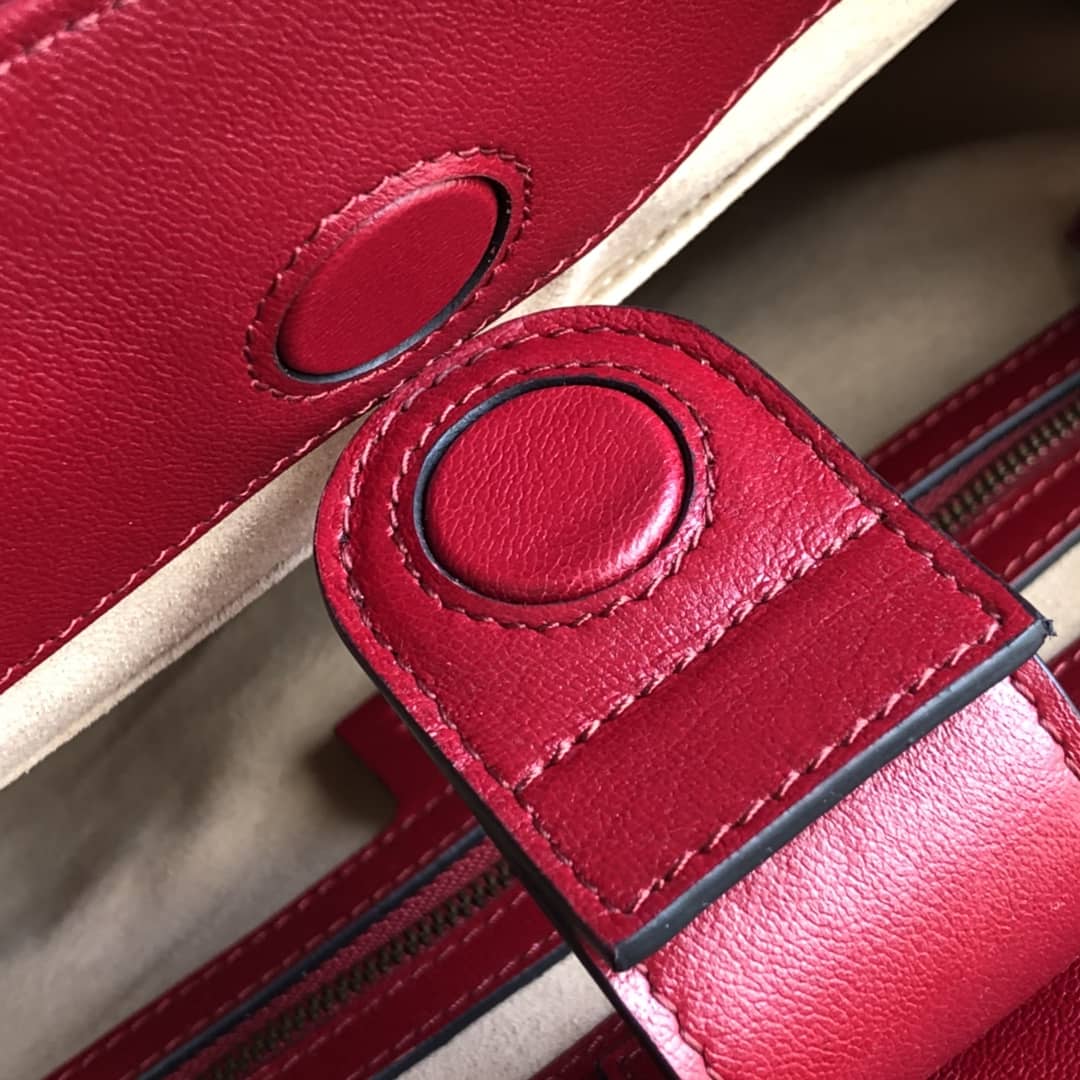 Gvc*1 GG Marmont Medium Matelasse Leather Tote Replica Red 627332