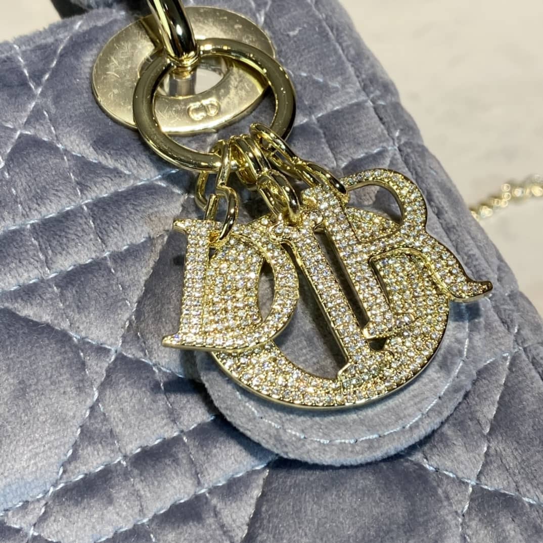 Chr1st1an D10r Lady 17CM Replica Bag
