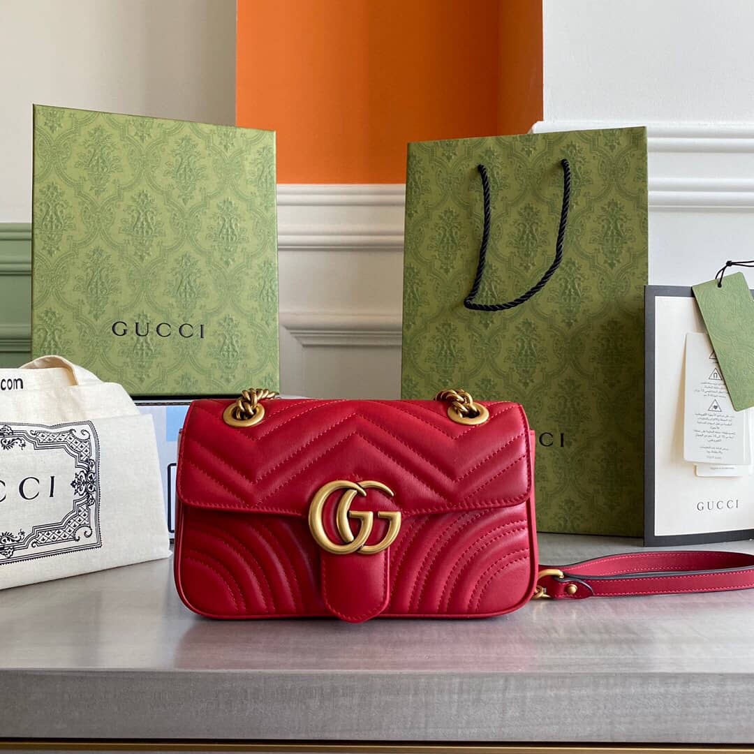 Gvc*1 GG Marmont Matelasse Shoulder Bag Replica Red 443497