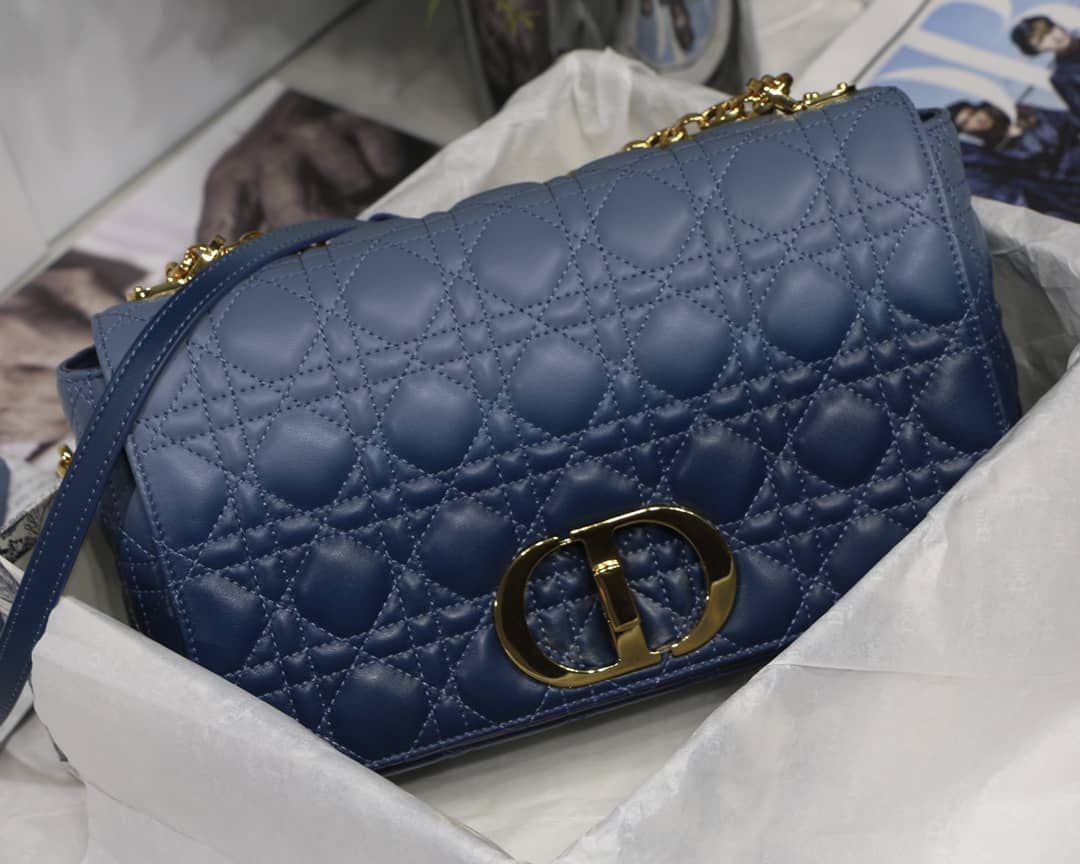 Chr1st1an D10r Caro Replica Bag
