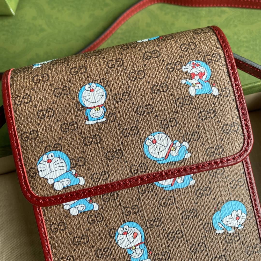 Gvc*1 X Doraemon Mini Canvas Phone Bag Replica 647805