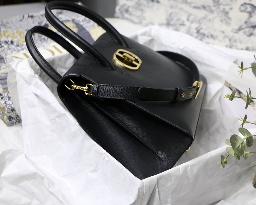 Chr1st1an D10r Box Calfskin Large St. Honore Tote