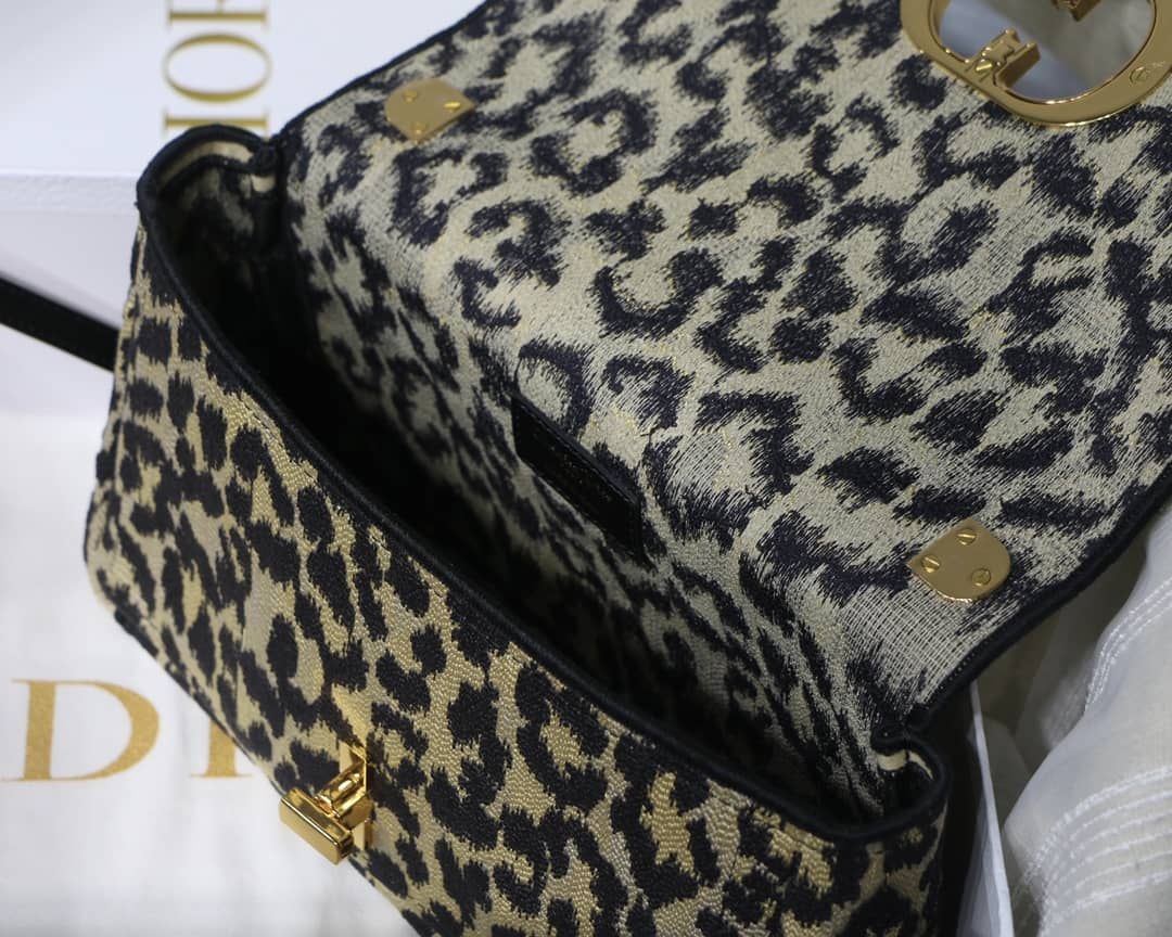 Chr1st1an D10r Caro Replica Bag