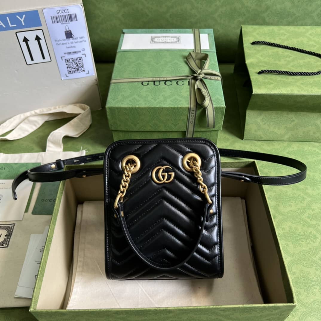 Gvc*1 GG Marmont Matelassé Mini Crossbody Bag 696123 Replica
