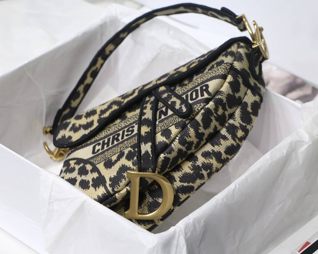 Chr1st1an D10r Saddle 25.5CM Replica Bag