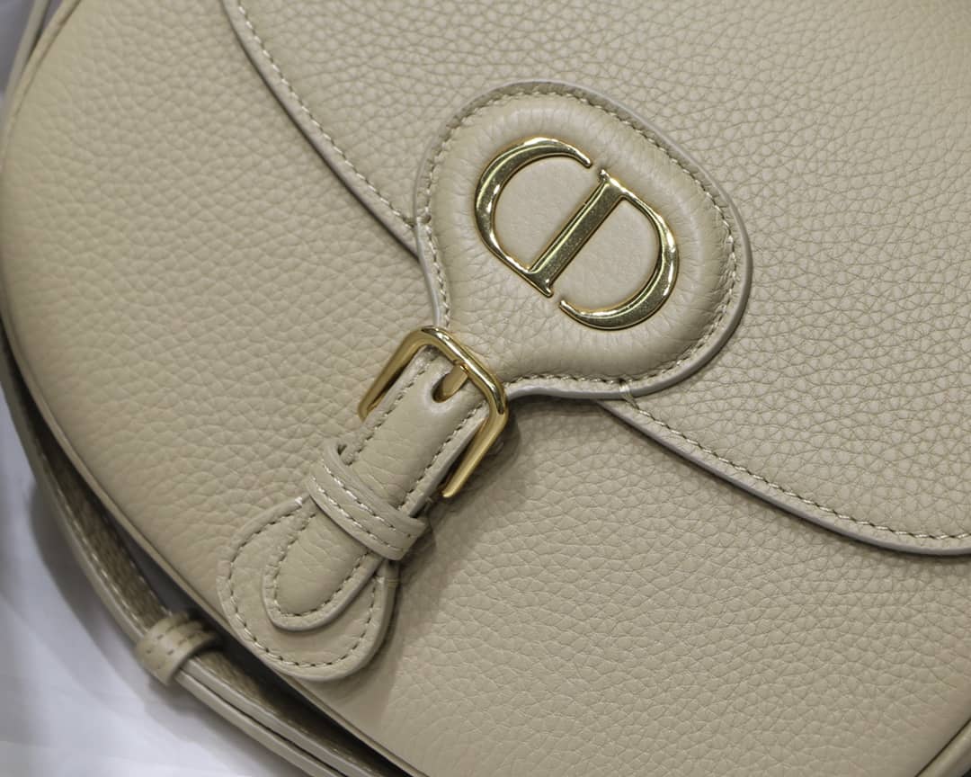 Best Replica Cheap Chr1st1an D10r Bobby 22CM Replica Bag(ColaReps)