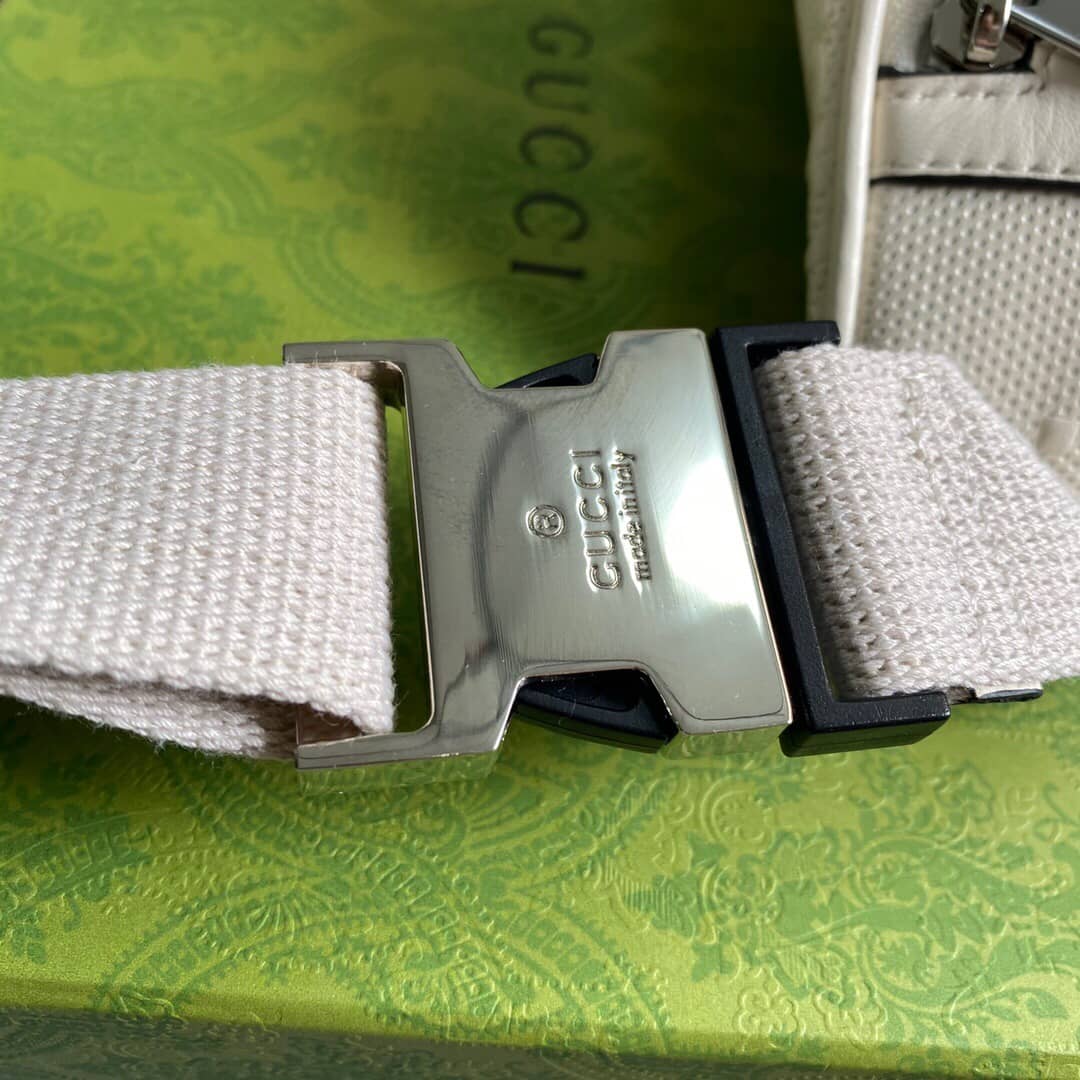 Gvc*1 GG Embossed Belt Bag Replica White 645093