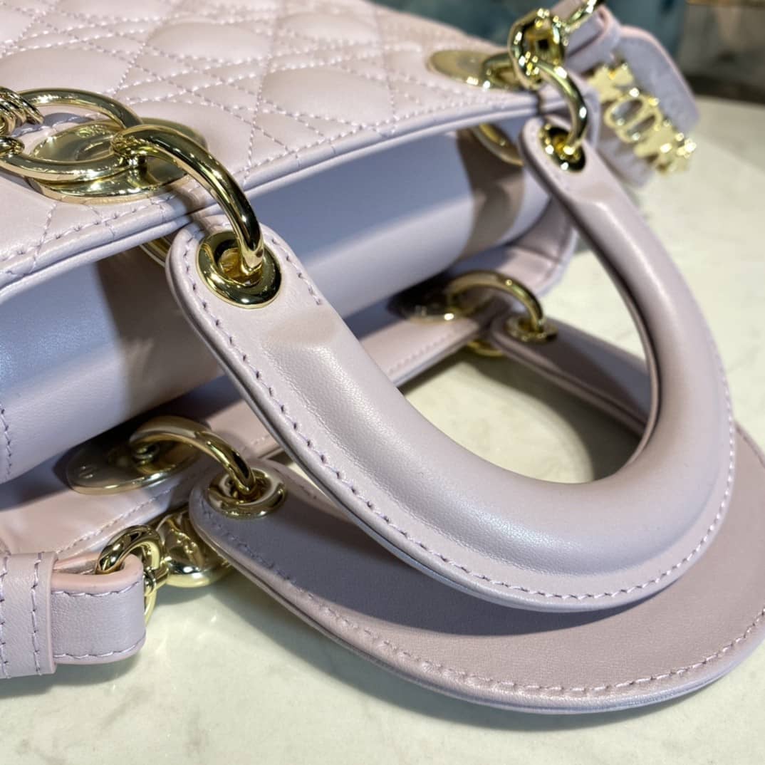 Chr1st1an D10r Lady D10r 20CM Replica Bag