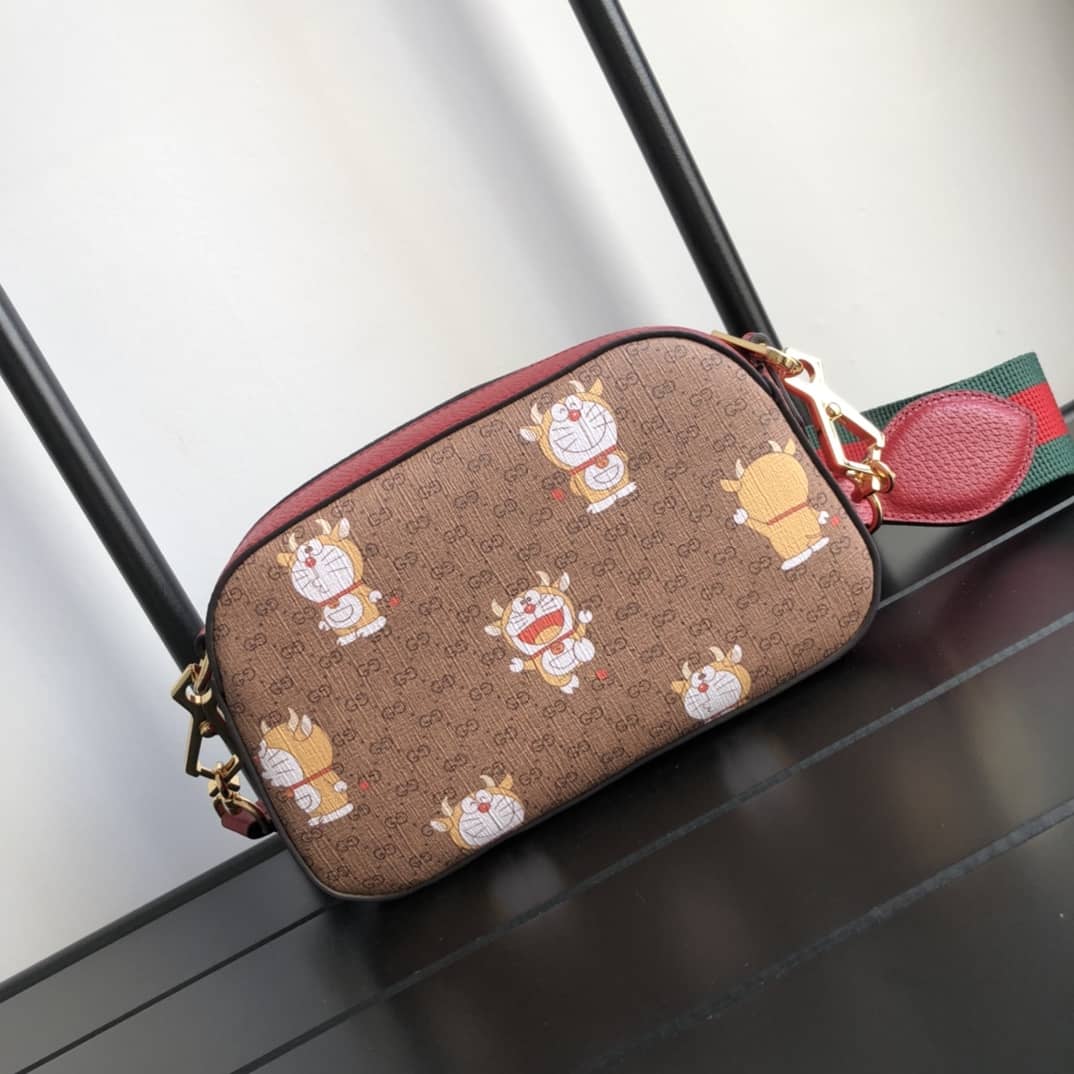 Gvc*1 Svp*me Canvas Camera Bag Replica Red 574886