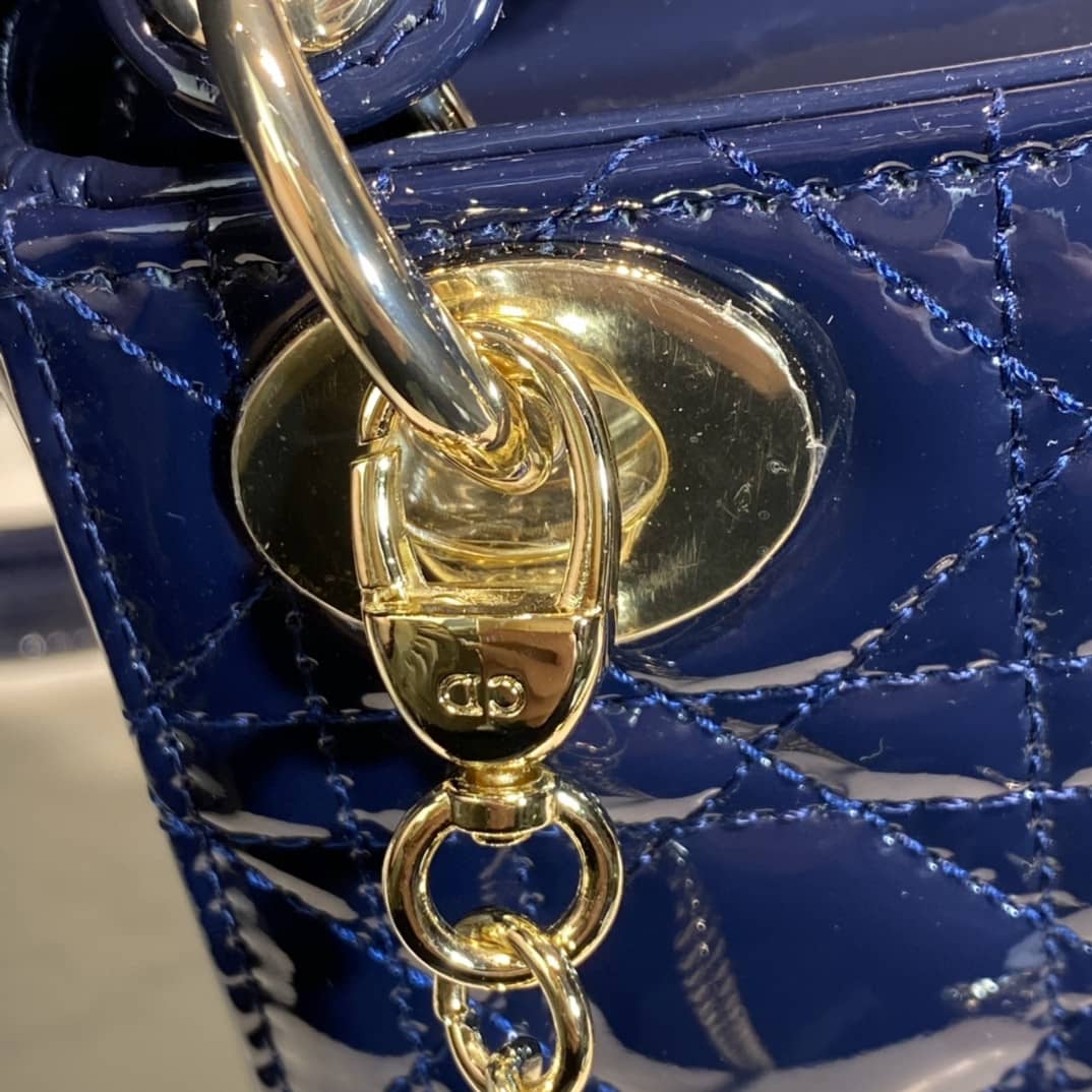 Chr1st1an D10r Lady D10r 17CM Replica Bag