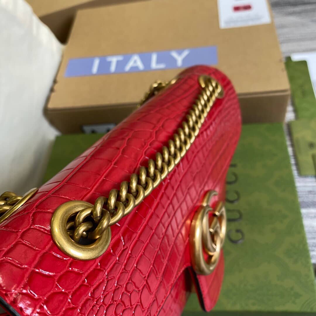 Gvc*1 GG Marmont Matelasse Shoulder Bag Replica Red 443497
