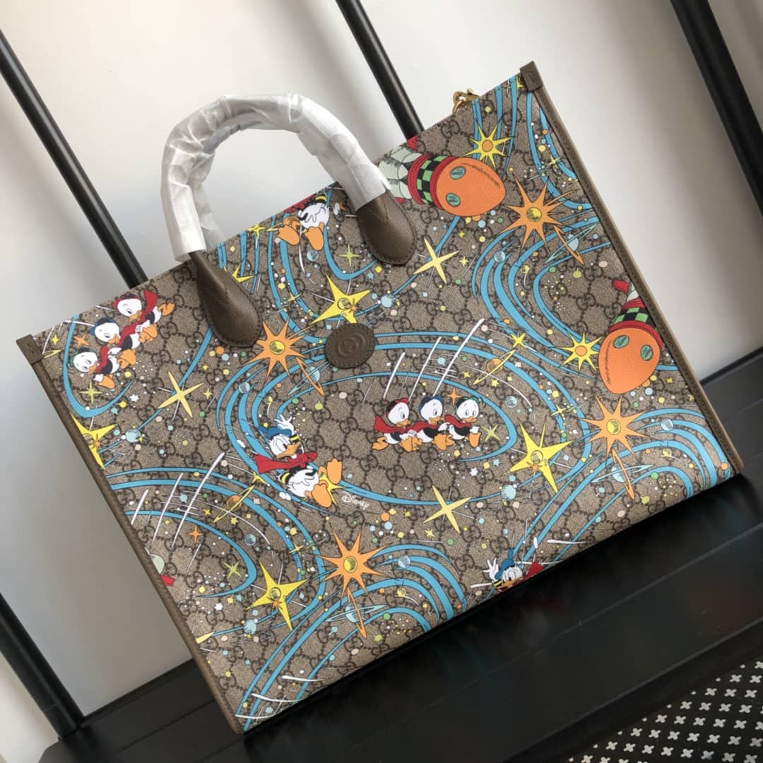 Gvc*1 Disney Donald Duck Tote Replica 650037